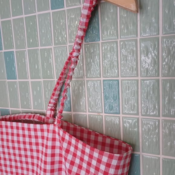 GIANNI BINI- Red & White Gingham Woven Lillian Open back Tank Top. - Picture 4 of 11